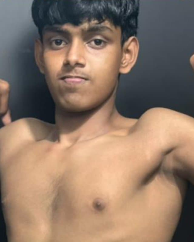 Same client after 1 month of training: Visible muscle gain